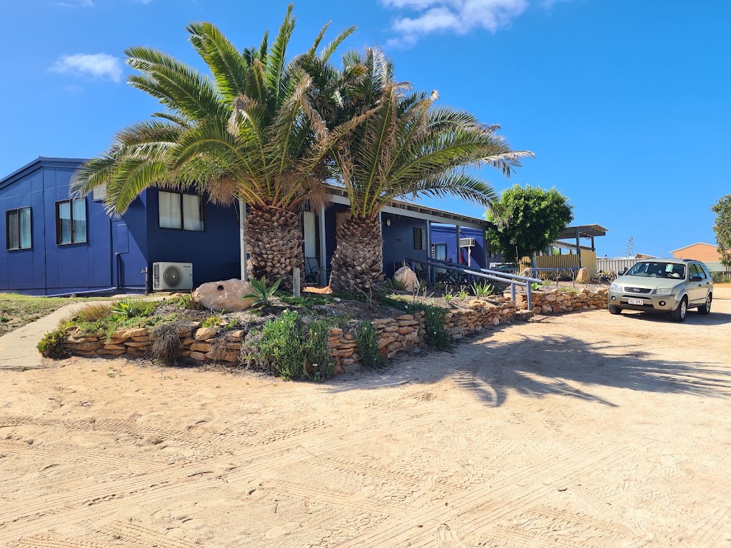 Shark Bay Holiday Cottages | 11 Knight Terrace, Denham WA 6537, Australia | Phone: (08) 9948 1206