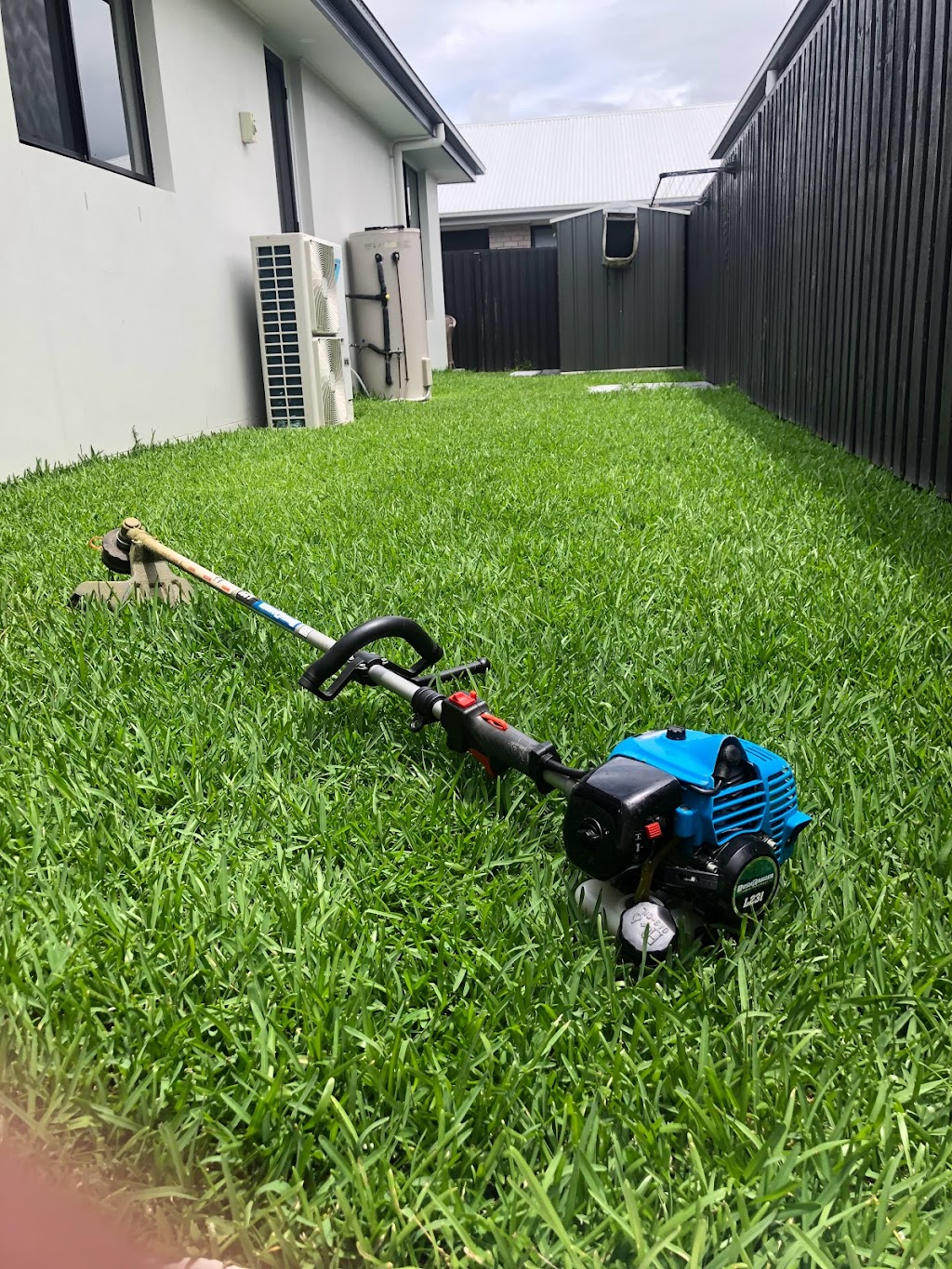 M&B Lawns and Gardens | general contractor | 9 Butterleaf Cres, Pimpama QLD 4209, Australia | 0431007778 OR +61 431 007 778