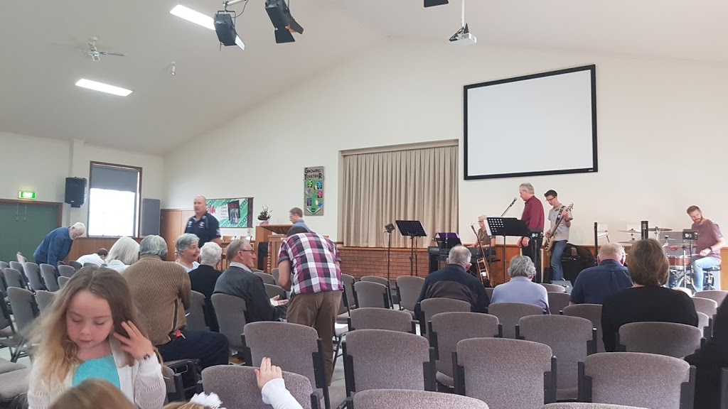 Drouin Baptist Church | church | 13-15 Bennett St, Drouin VIC 3818, Australia | 0356254495 OR +61 3 5625 4495