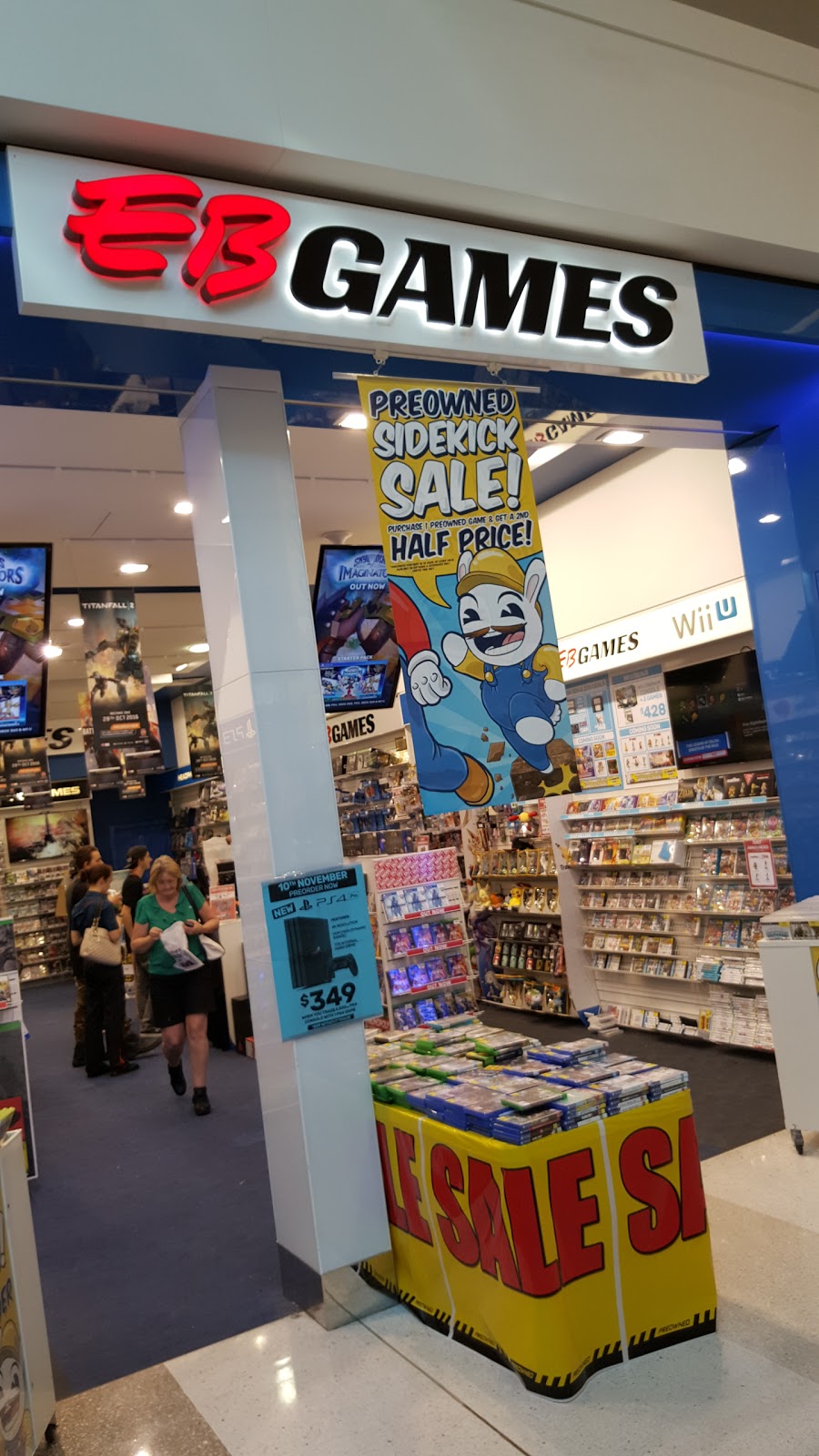 EB Games Helensvale | Westfield, 1021 Gold Coast Hwy & Pacific Motorway, Helensvale QLD 4212, Australia | Phone: (07) 5561 8166