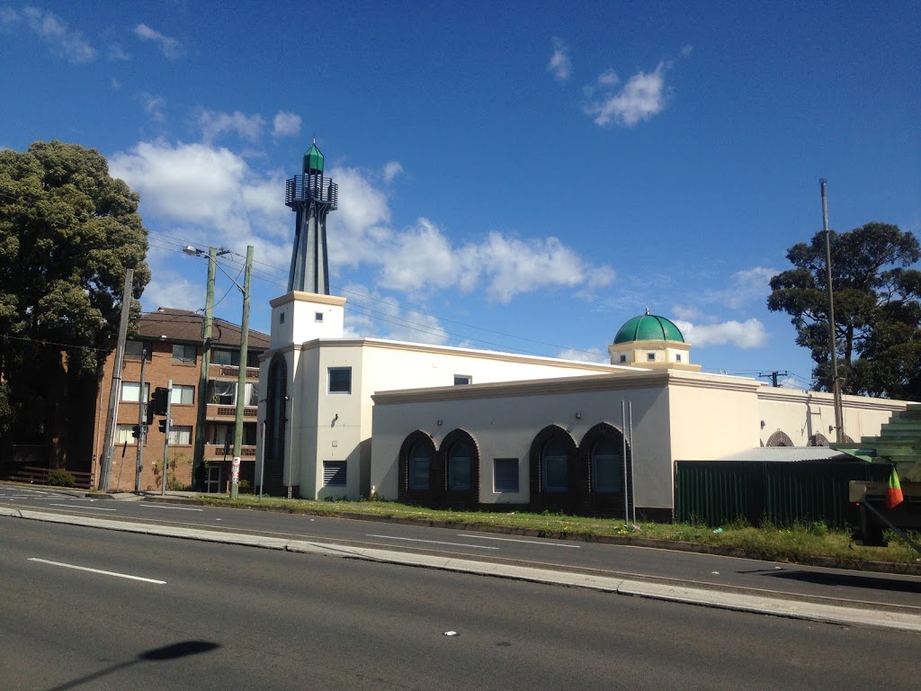 Masjid Darul IMAAN | mosque | 10/12 Eden St, Wolli Creek NSW 2205, Australia | 0295975966 OR +61 2 9597 5966