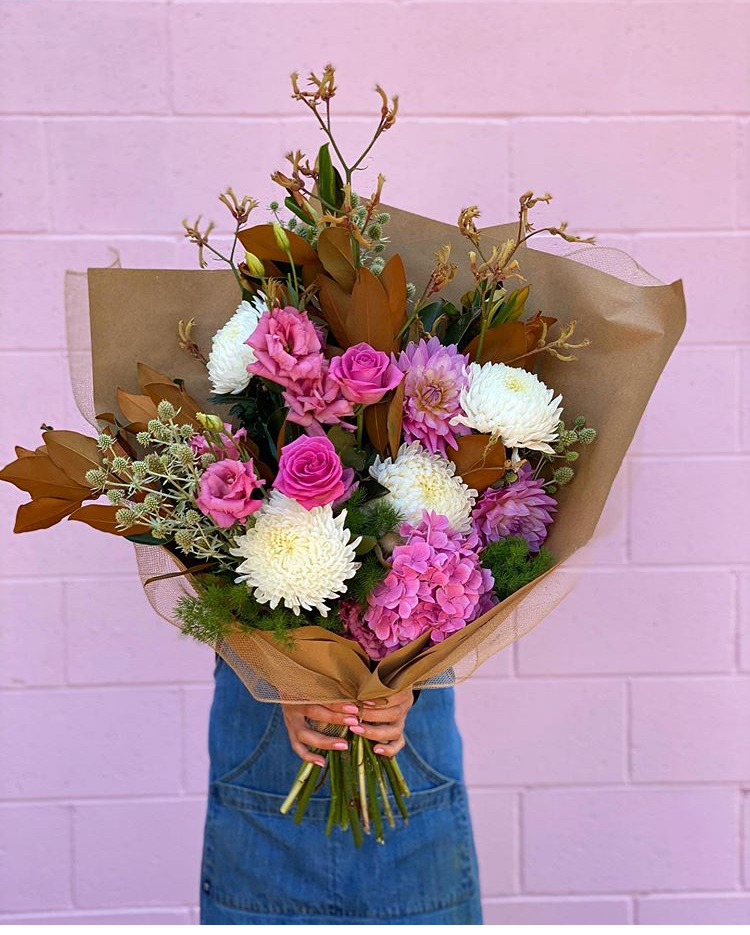 The Pink Carnation Flower & Gift Shop | 69 Vines Rd, Hamlyn Heights VIC 3215, Australia | Phone: (03) 5278 2999