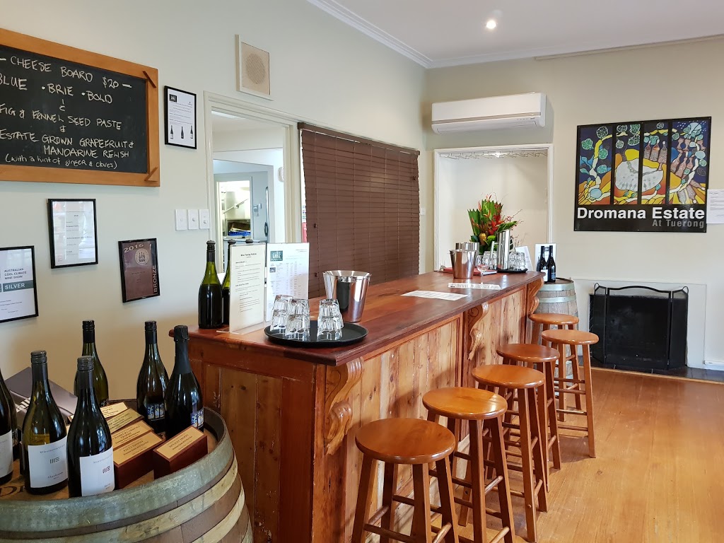 Dromana Estate Winery | restaurant | 555 Old Moorooduc Rd, Tuerong VIC 3915, Australia | 0359744400 OR +61 3 5974 4400