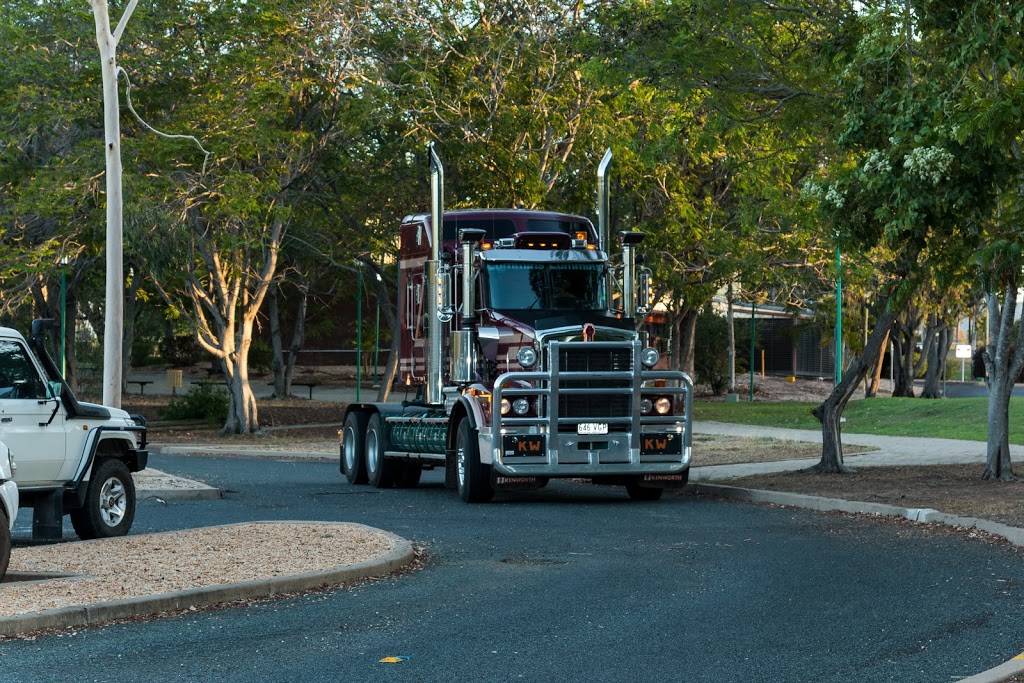 Willoughby Livestock Transport | moving company | Peak Downs Hwy, Eton QLD 4741, Australia | 0749541294 OR +61 7 4954 1294