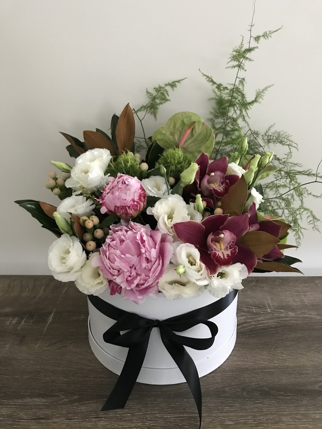 Divine Addictions- Luxe Floral Designs | florist | 3 Ella Pl, Langwarrin VIC 3910, Australia | 0401599674 OR +61 401 599 674