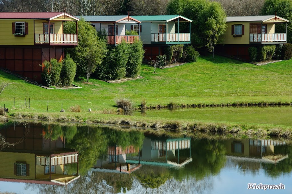 Tiers Cottages | lodging | 54 Meander Valley Rd, Deloraine TAS 7304, Australia | 0363624500 OR +61 3 6362 4500