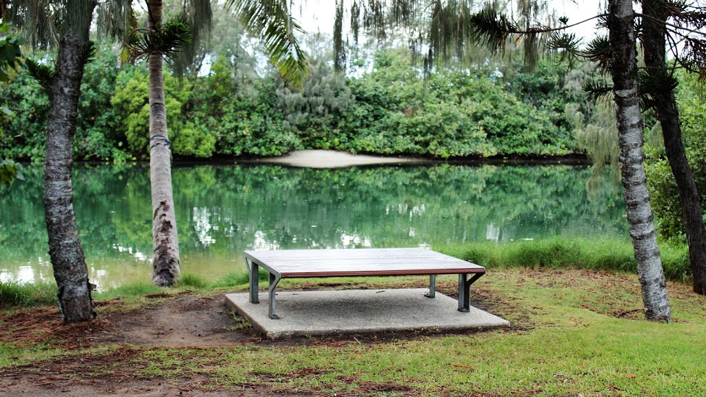 Macintosh Island Park | Surfers Paradise QLD 4217, Australia