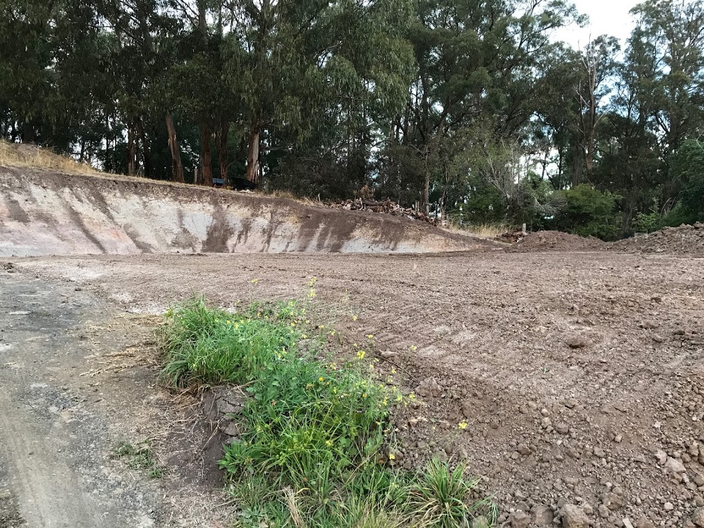 Dirt Maintenance Excavations | 360 Jeeralang W Rd, Jeeralang VIC 3840, Australia | Phone: 0488 936 136