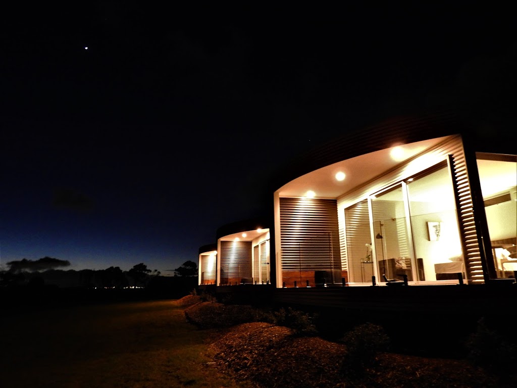 The Nest Luxury Stay | 2140 Bellarine Hwy, Point Lonsdale VIC 3225, Australia | Phone: 0419 329 090