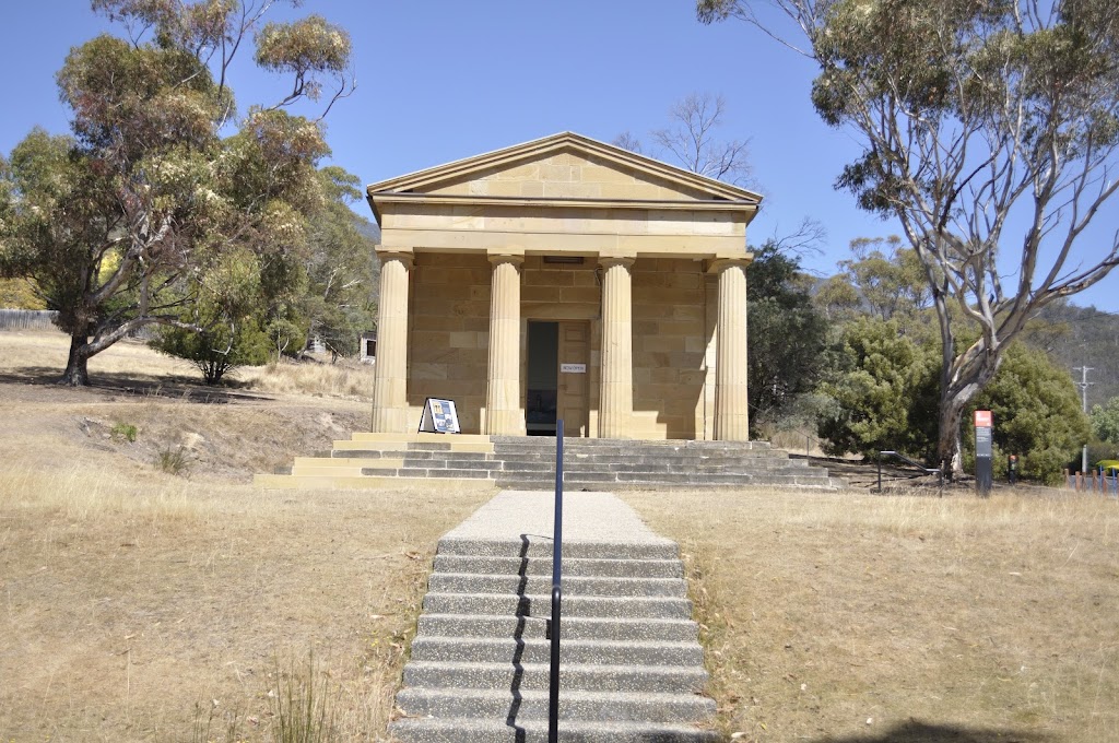 The Art Society of Tasmania | 268 Lenah Valley Rd, Lenah Valley TAS 7008, Australia | Phone: 0490 910 229