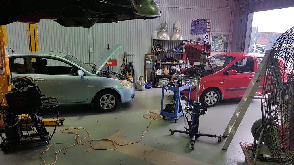 Koolzone Auto Air & Mechanical Pty Ltd | car repair | Cnr Beach Street &, Oleander St, Kippa-Ring QLD 4021, Australia | 0732844652 OR +61 7 3284 4652