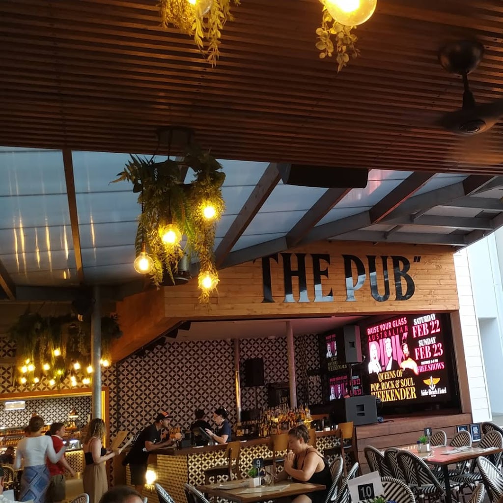The Pub | restaurant | 16 Airlie Esplanade, Airlie Beach QLD 4802, Australia | 0749641777 OR +61 7 4964 1777