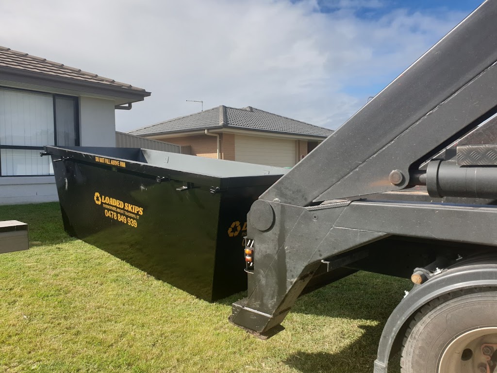 Loaded Skips Pty Ltd | 2 Gunn Ct, Crowley Vale QLD 4342, Australia | Phone: 0478 849 939