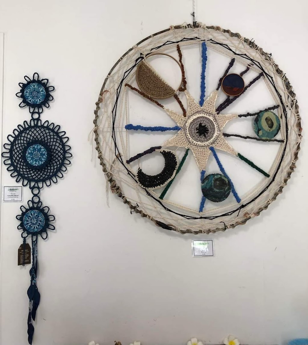 Curlew gallery | 22 Victoria Parade S, Coochiemudlo Island QLD 4184, Australia | Phone: 0438 304 562