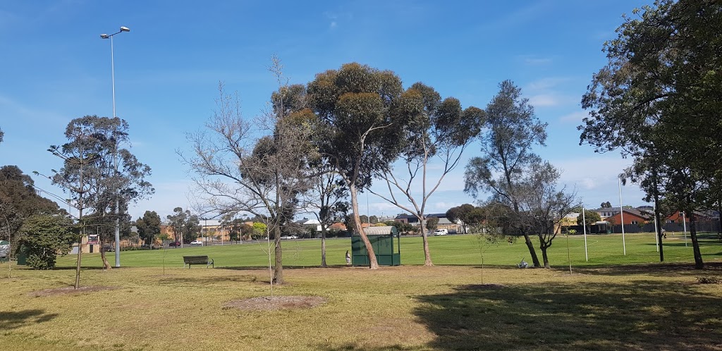 Shorten Reserve | park | 81 Essex St, West Footscray VIC 3012, Australia