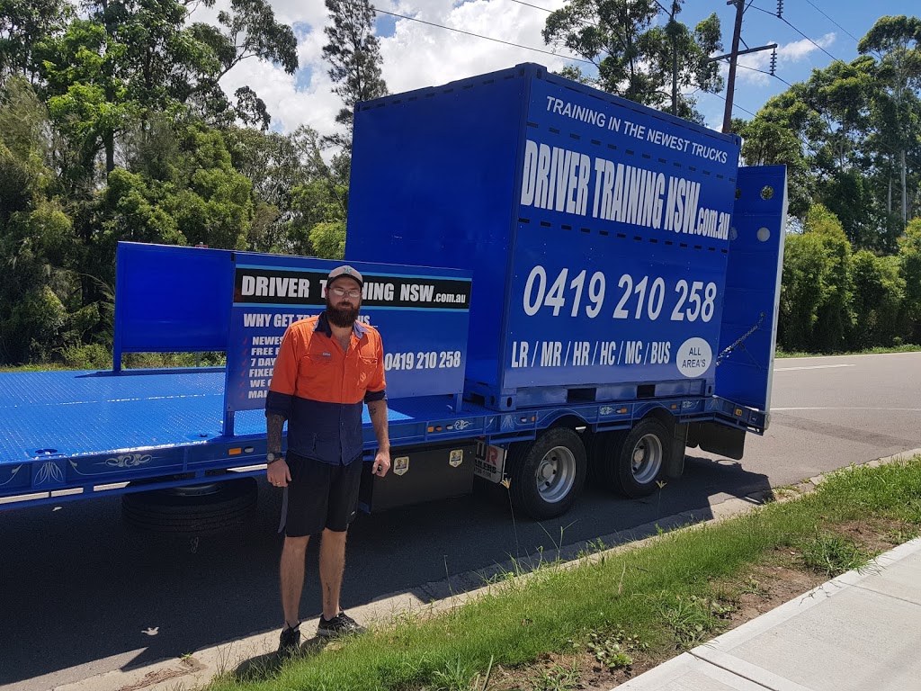 Central Coast Truck Licence |  | 35 Ruttleys Rd, Wyee NSW 2295, Australia | 0402081086 OR +61 402 081 086