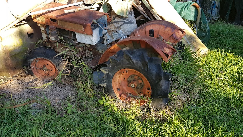 Murwillumbah Tractor Wreckers | 7/5 Thornbill Dr, South Murwillumbah NSW 2484, Australia | Phone: 0421 652 469