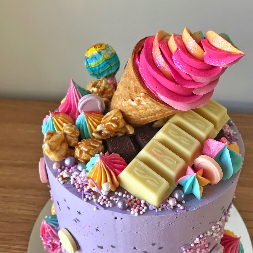 Dulce Trio Boutique Cakes | Hezlett Rd, Kellyville NSW 2155, Australia | Phone: 0432 081 106