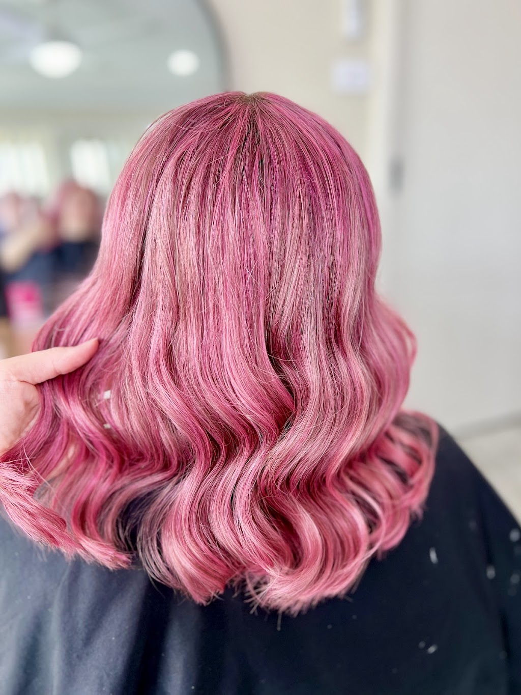 Stay Wild Hair & Beauty | 18 Rutherglen Ave, Hobartville NSW 2753, Australia | Phone: (02) 4572 8536