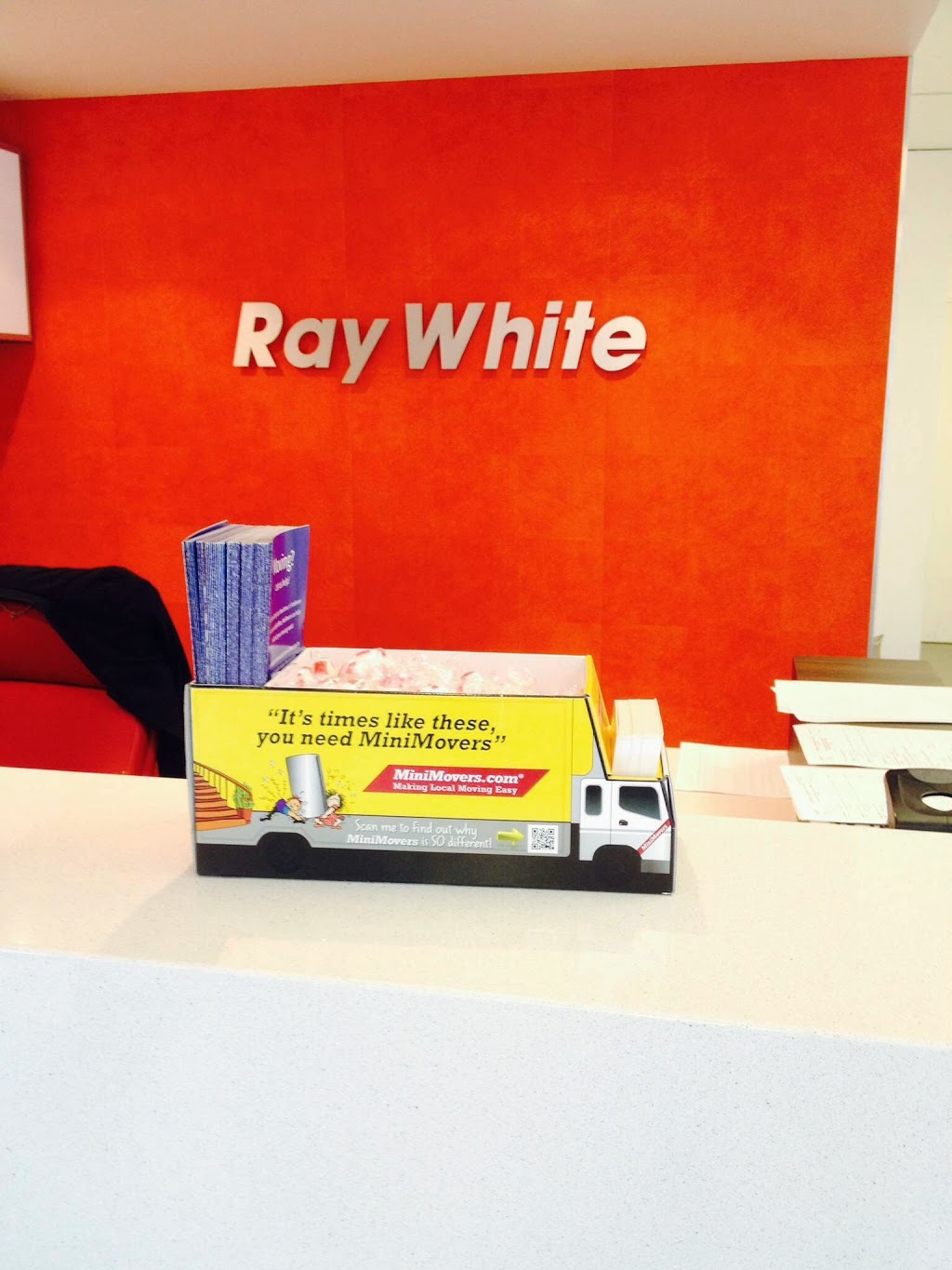 Ray White Robeson & Associates | 1/16 Hammond Rd, Cockburn Central WA 6164, Australia | Phone: (08) 9499 7488