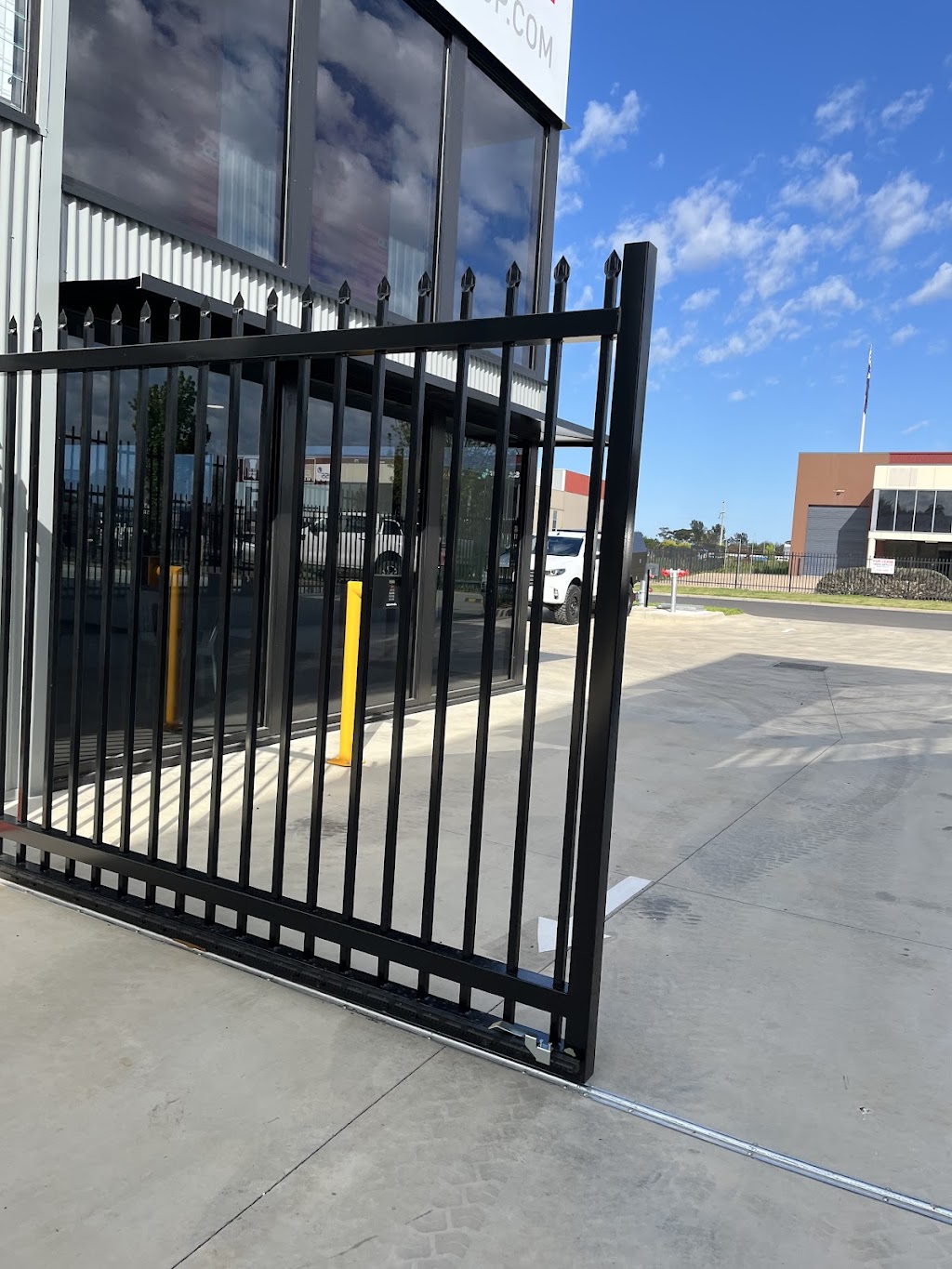 Storage Zone | Unit 3/5 Gateway Cres, Orange NSW 2800, Australia | Phone: 0447 190 033