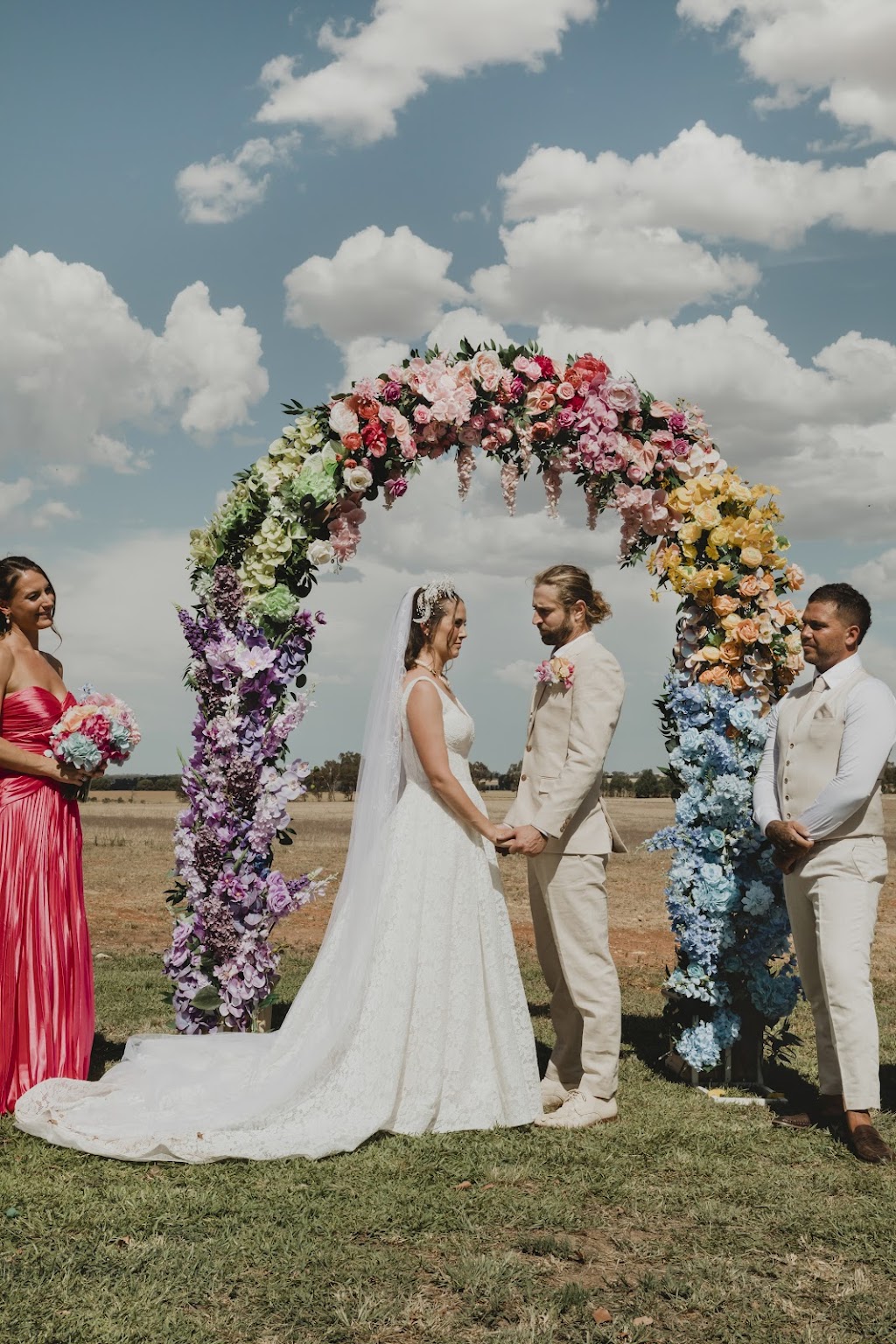 Sip and Bloom Event Hire | 809 Roping Pole Rd, Ganmain NSW 2702, Australia | Phone: 0451 012 614