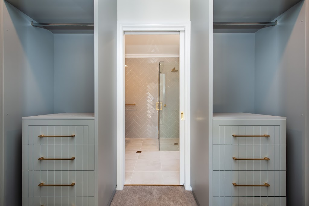 Hawk Renovations | 95 Rosedale Dr, West Albury NSW 2640, Australia | Phone: 0413 639 050