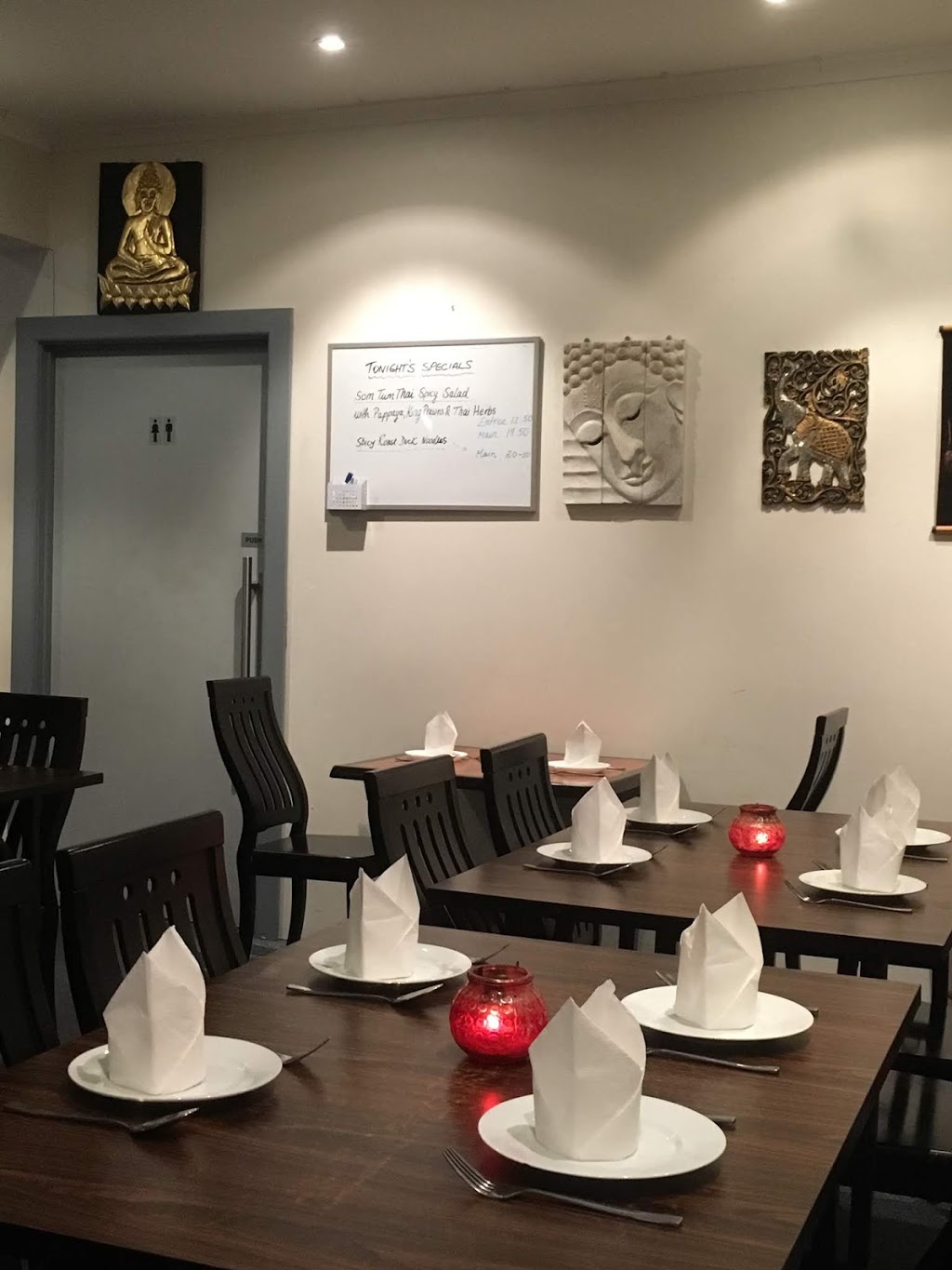 Pranee Thai Restaurant | restaurant | 296 Brighton Rd, North Brighton SA 5048, Australia | 0882985562 OR +61 8 8298 5562