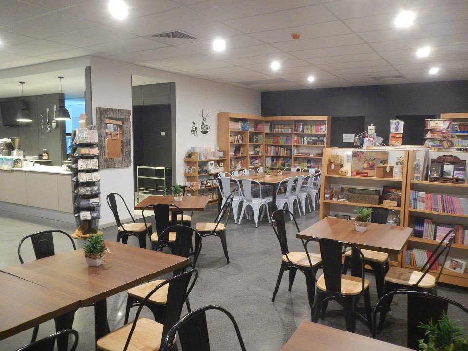 Coffee@Newlife | cafe | 4 Greenwich Ct, Robina QLD 4226, Australia | 0499780035 OR +61 499 780 035