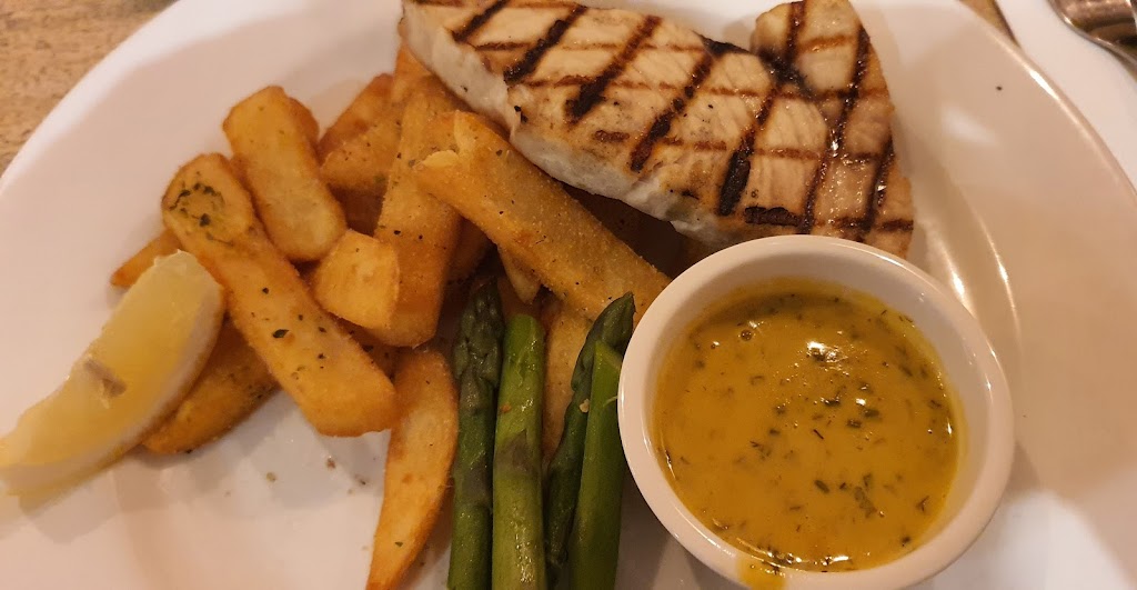 The Fairway Restaurant | 700 Ocean Dr, Port Macquarie NSW 2444, Australia | Phone: (02) 6582 0409