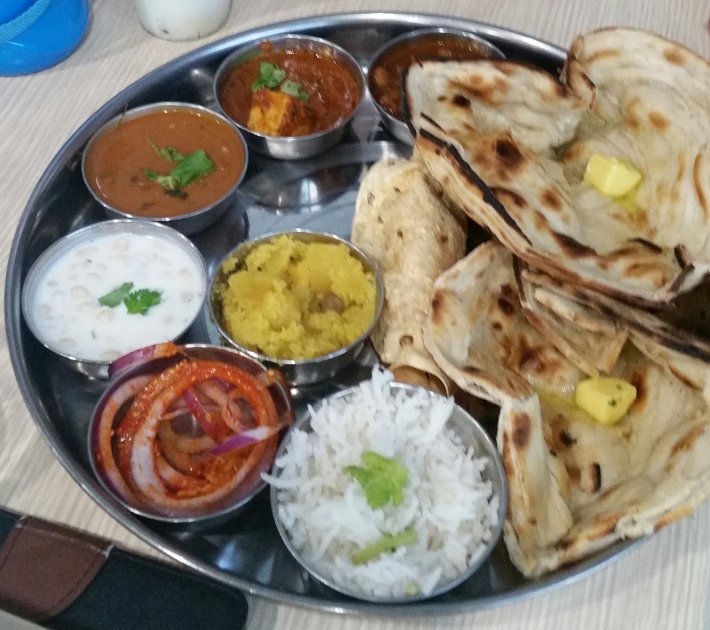 Purani Dilli Style | restaurant | Shop 5/1A Lucinda Rd, Wollert VIC 3750, Australia | 0394249662 OR +61 3 9424 9662