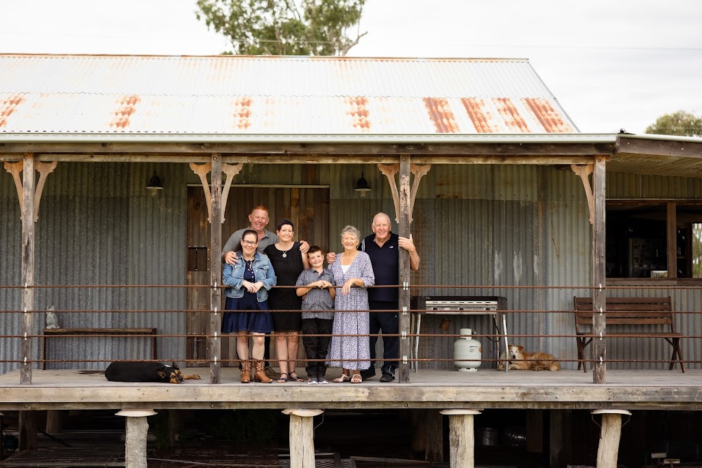 Hobbstography | 8 Bantry Rd, Scrubby Mountain QLD 4356, Australia | Phone: 0427 321 296