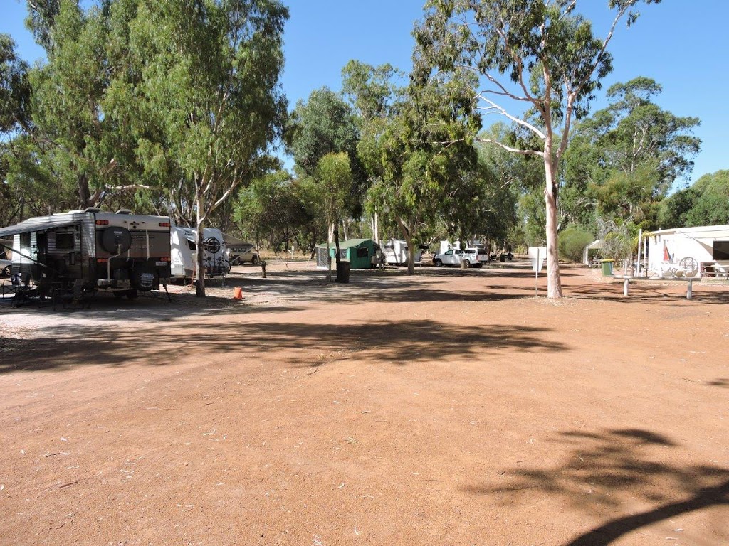 York Travellers Rest Caravan Park | 2 Eighth Rd, York WA 6302, Australia | Phone: 0419 043 885