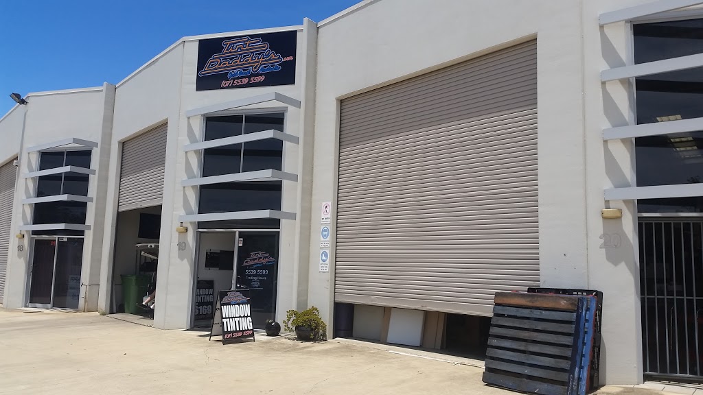 Tint Daddys Gold Coast, Australia | car repair | 3/9 Technology Dr, Arundel QLD 4214, Australia | 0755746000 OR +61 7 5574 6000