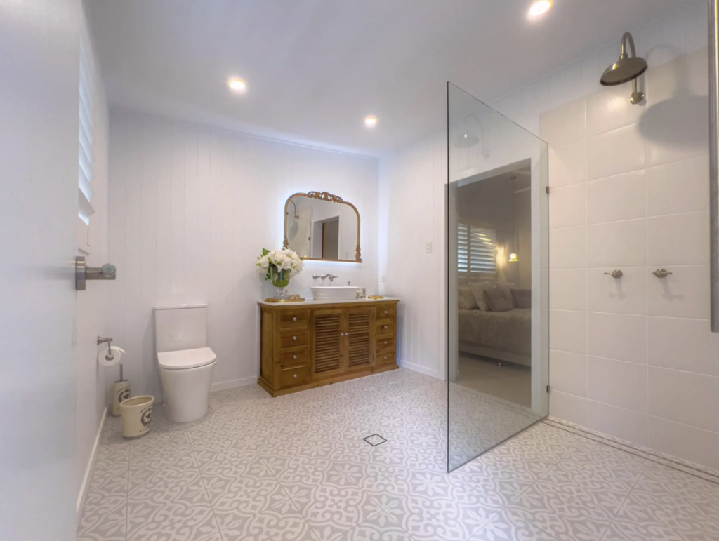 The Gingerbread House | 27 Dalton Rd, Tallebudgera Valley QLD 4228, Australia | Phone: 0400 721 439