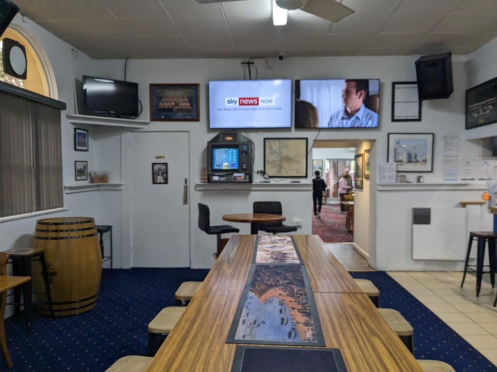 Victoria Hotel | 20 Victoria St, Pyramid Hill VIC 3575, Australia | Phone: (03) 5455 7391