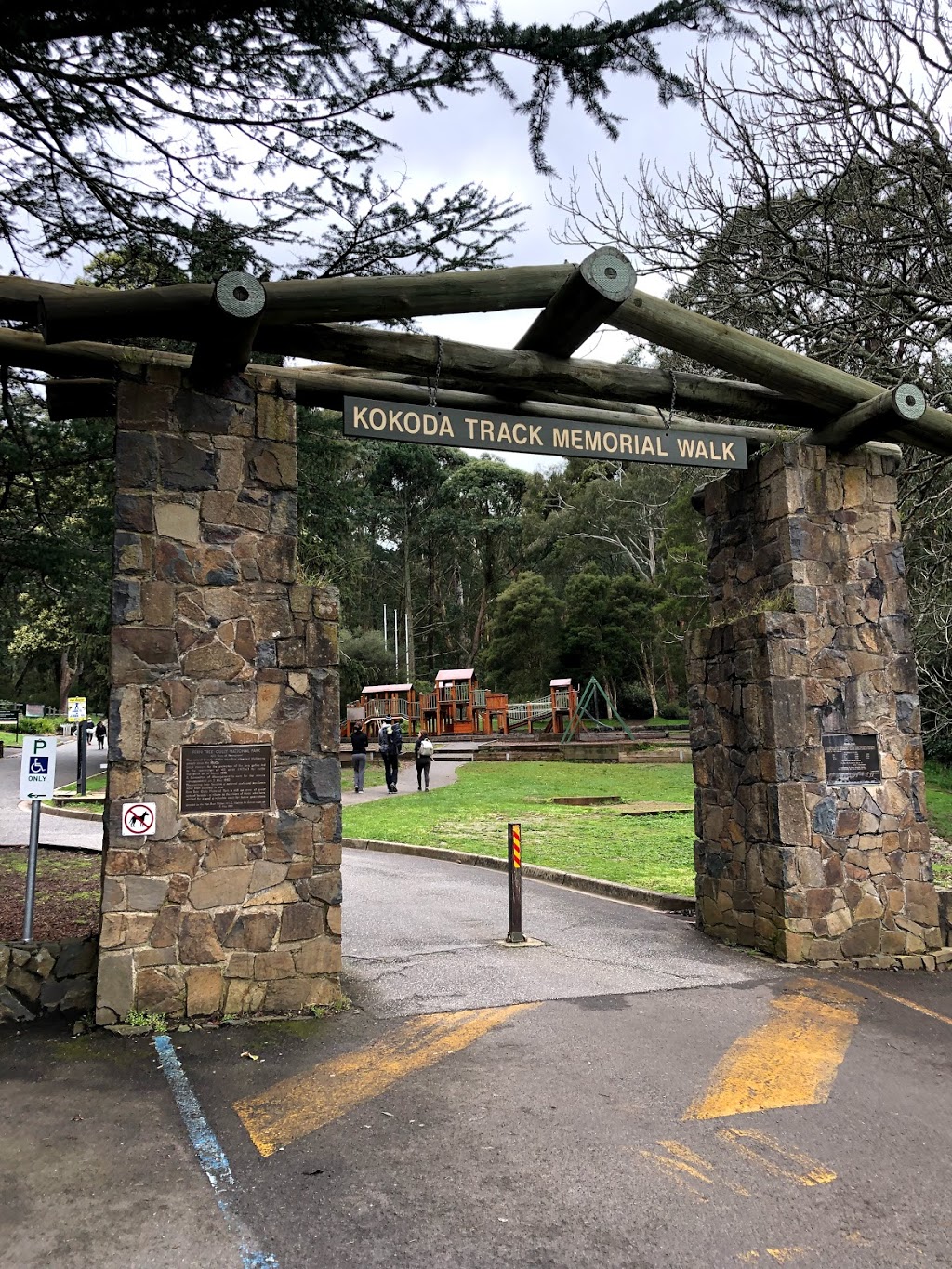 Kokoda Memorial Walk (The Thousand Steps) | park | Lyrebird Track, Tremont VIC 3785, Australia
