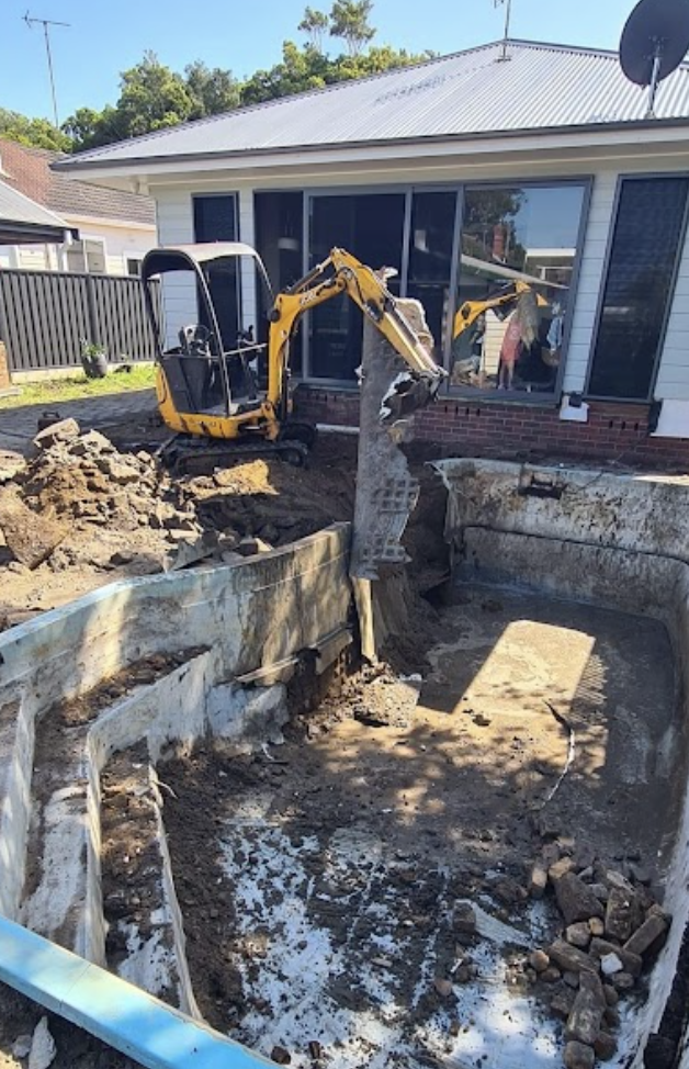 BB Excavation & Property Maintenance | 90 Masonite Rd, Tomago NSW 2322, Australia | Phone: 0412 833 685