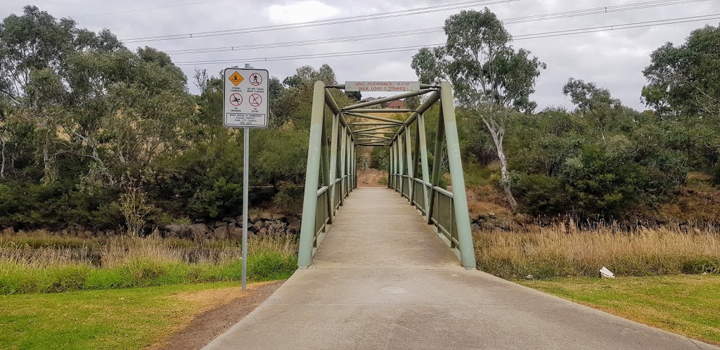 Moonee Ponds Creek Trail - Moonee Ponds Creek Trail, Gladstone Park VIC ...