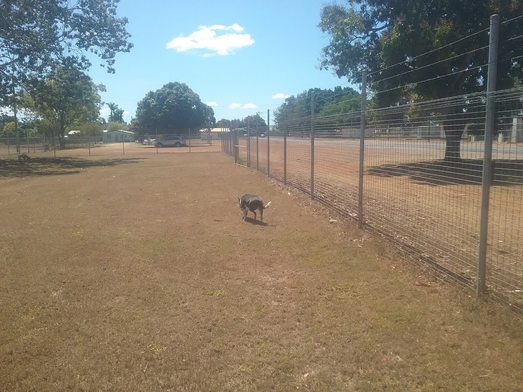 Mareeba Dog Park | park | 5 Dickenson Cl, Mareeba QLD 4880, Australia