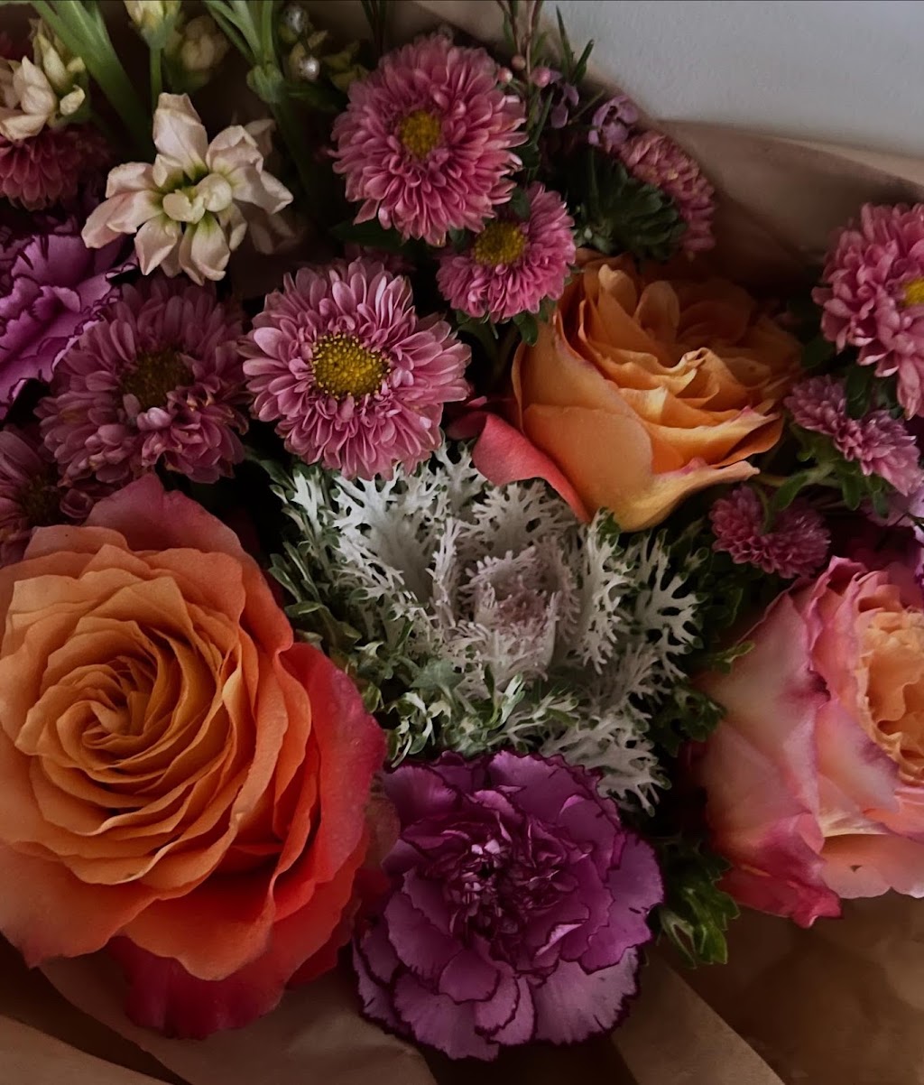 Wildflowers by Sarah | Dixon Cct, Muswellbrook NSW 2333, Australia | Phone: 0448 454 757