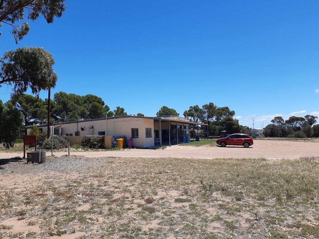 Ceduna Golf Course | Ceduna SA 5690, Australia | Phone: (08) 8625 2826