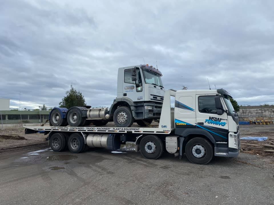 NSW towing | 110 Herbert St, Kemps Creek NSW 2178, Australia | Phone: 1300 942 545