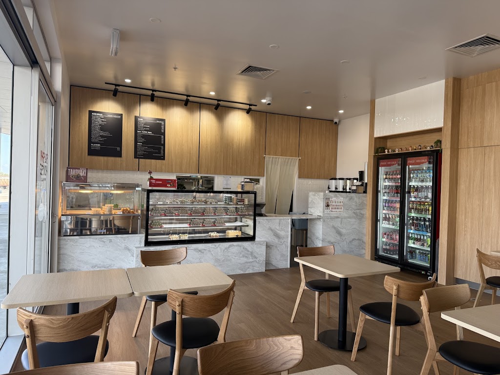 Sushi House Emerald - Central Highlands Marketplace | Shop 1/2 Codenwarra Rd, Emerald QLD 4720, Australia | Phone: (07) 4877 4881