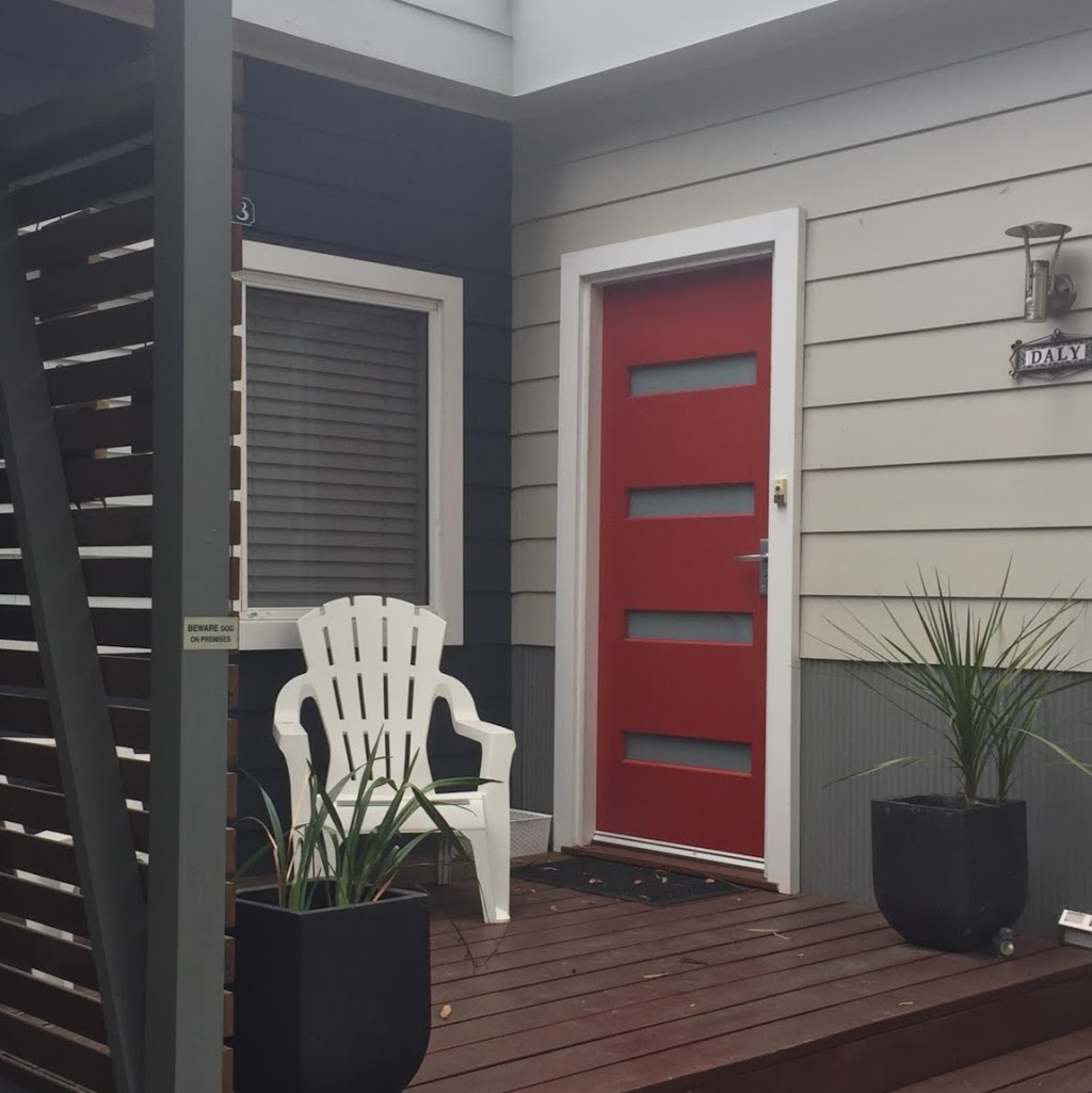 Red Door B and B | lodging | 18 Thompson St, Bundeena NSW 2230, Australia