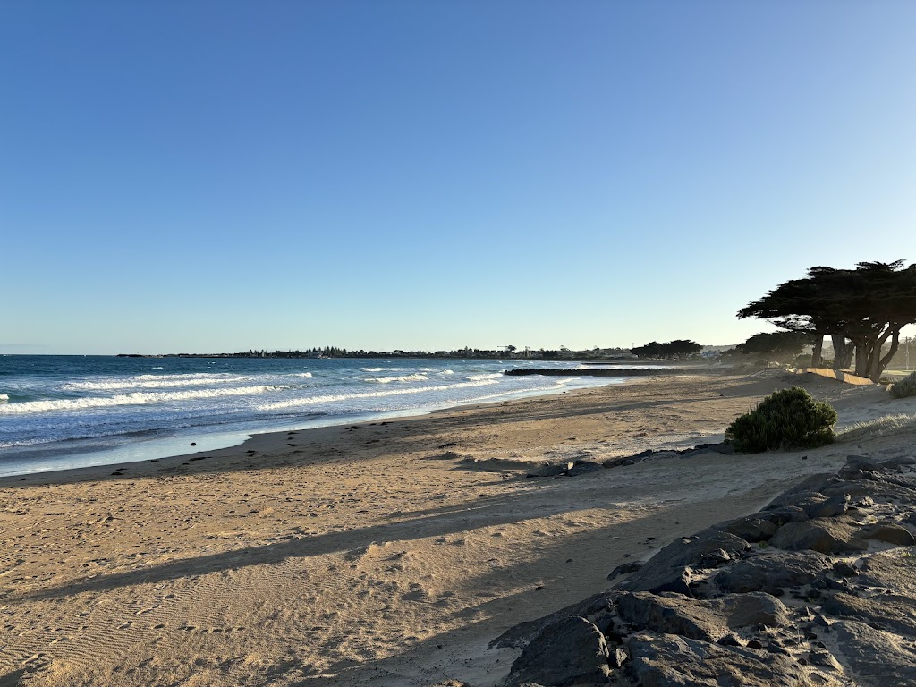 Ocean View Stay | 66 Casino Ave, Apollo Bay VIC 3233, Australia | Phone: 0422 557 016