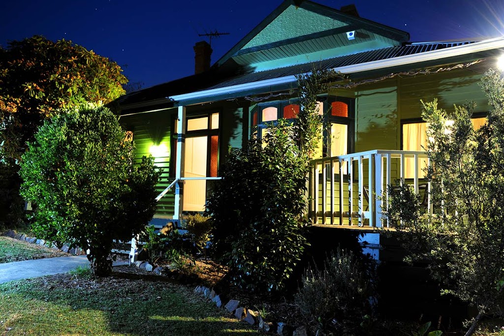 Healesville Garden Retreat - Yarra Valley Accommodation | lodging | 48 Symons St, Healesville VIC 3777, Australia | 0433949489 OR +61 433 949 489