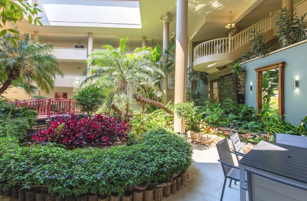Bougainvillea The Bay Club Resort | 7-17 Waters Rd, Neutral Bay NSW 2089, Australia | Phone: (02) 9953 9214