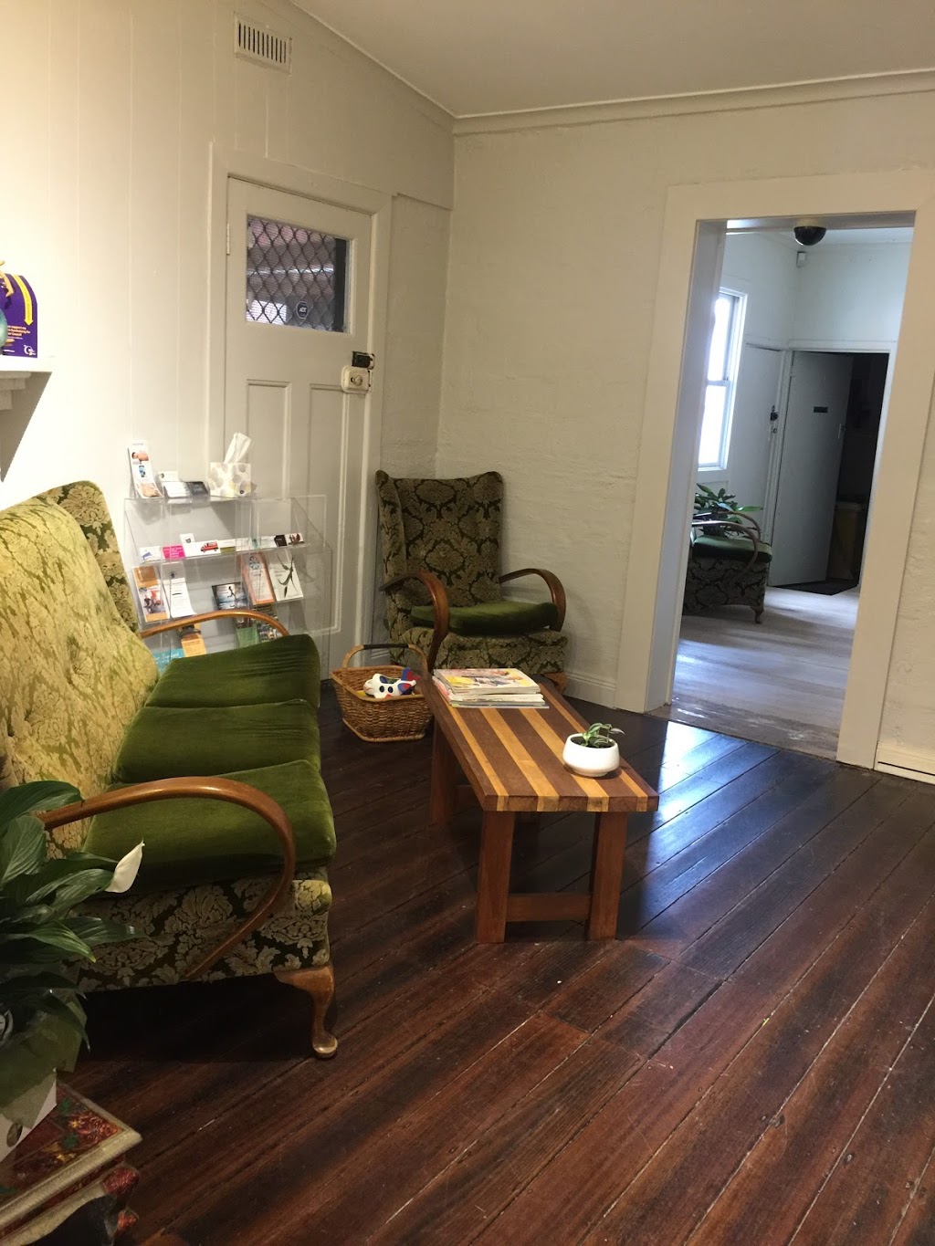 In Symmetry | health | 120 Main St, Romsey VIC 3434, Australia | 0354293610 OR +61 3 5429 3610