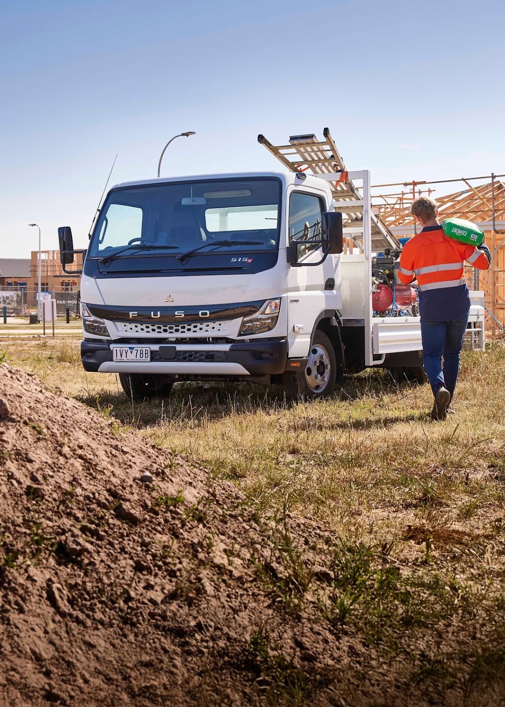 Daimler Trucks Geelong | 35-45 Technology Cl, Corio VIC 3214, Australia | Phone: (03) 5278 9844